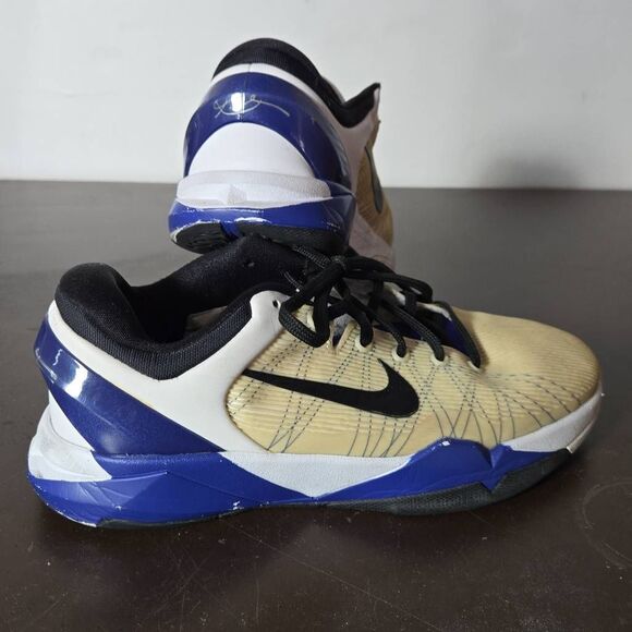 nike zoom kobe vii supreme